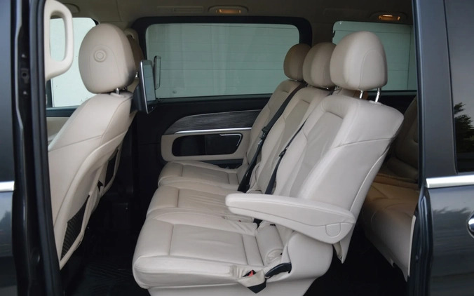 Mercedes-Benz Klasa V cena 256900 przebieg: 113000, rok produkcji 2020 z Włocławek małe 742